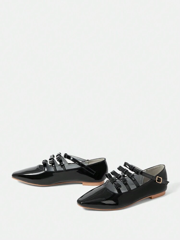 Women's Fashion Point Toe Buckle Detail Flat Shoes Vacation Shoes Summer