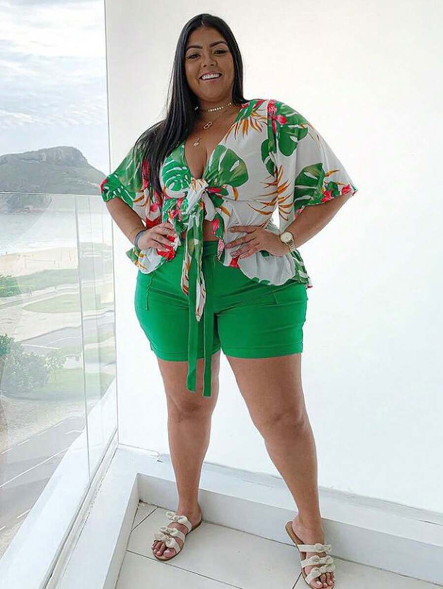 Conjunto de top y shorts con estampado tropical de plantas y volantes para mujer de talla grande, para el verano - Verde - Ver 1