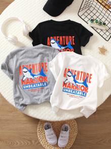 SHEIN Conjunto de 3 piezas de camisetas divertidas y lindas con diseño de tiburón de moda callejera para niño joven, adecuadas para verano, uso diario, escuela, exteriores y vacaciones