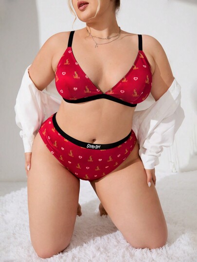 SCOOBY-DOO X SHEIN Conjunto de ropa interior cómoda de talla grande con estampado de corazones rojos