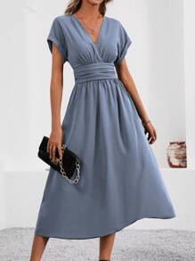 SHEIN LUNE 女士夏季纯色 V 领蝙蝠袖腰褶长款优雅连衣裙长款女装 - 霧霾藍 - 查看 6