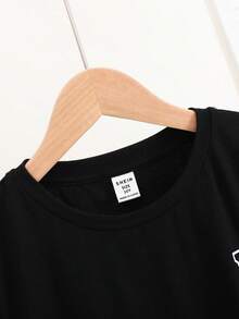 SHEIN Tween Boy Summer Casual Street Style Letter Print Round Neck Pullover Short Sleeve T-Shirt And Shorts Two-Piece Set
