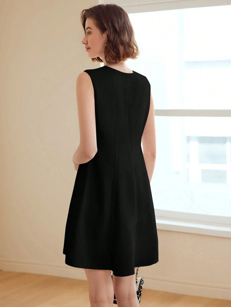 SOLID FLARE HEM SLEEVELESS DRESS
