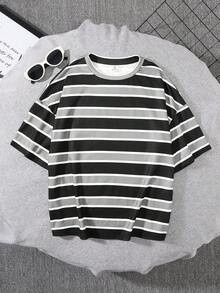 SHEIN Tween男孩可愛條紋印花圓領短袖寬鬆針織T卹 - 灰色 - 查看 2