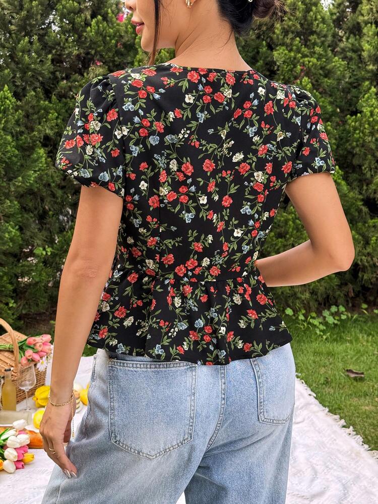 Women Summer Short Sleeve Ruffle Hem Blouse In Red Rose Ditsy