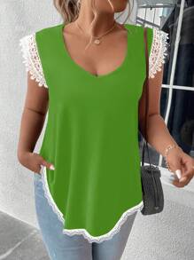 SHEIN LUNE Camiseta de manga corta con cuello en V y bloque de color para mujer de talla grande, camisetas gráficas de verano para mujeres - Verde - Ver 4