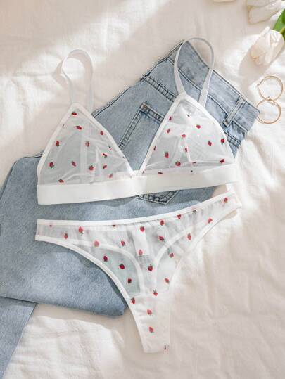 Esselle Two Piece Set Of Women Verleidelijke Lingerie (Wireless BH Thong) view 5