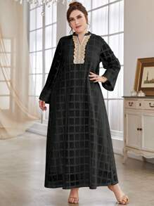 Al Najma Plus Size Elegant Long Dress With Jacquard Tape Splicing, Notch Neckline And Flared Sleeves For Spring/Summer - Black - View 6