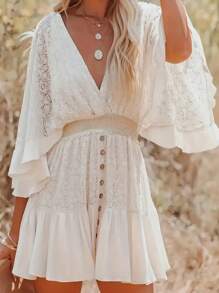 女士度假休闲蕾丝拼接蝙蝠袖收腰连衣裙