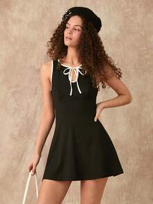Forever 21 Váy màu thường ngày mùa hè dành cho nữ có cổ viền, eo dây rút và thiết kế không tay - màu đen - Xem 6