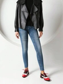 Women Flat Oxford Shoes Retro British Style Small Leather Shoes Thick Heels With Lace-Up And Color Block Design