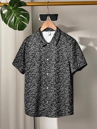 SHEIN Tween Boys Extended Size Casual Geometric Print Loose Short Sleeve Open Front Woven Shirt With Turn-Down Collar