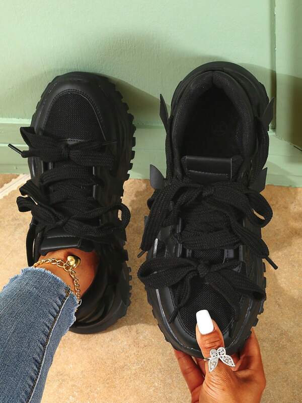 Fall/Winter Comfortable, Simple And Fashionable Outdoor Leisure Shoes With City-Style Laces. Suitable For Commuting, Fitness, Travel And Everyday Wear. Round-Toe, Low-Cut, Color-Block Design. Versatile And Suitable As A Holiday Gift. Women's Athletic Shoes,Sneakers For Women