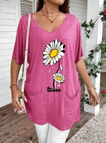 SHEIN LUNE Plus Size Kỳ nghỉ Giải trí Áo thun có túi đôi in hoa và chữ hình cánh dơi - Màu Hồng Tươi - Xem 4