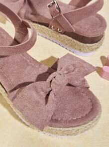 Mini mi 粉色可愛且安全的女童夏季平台織草編繩底涼鞋-帶蝴蝶結、可調踝帶和白色防滑鞋底 - 中紫紅色 - 查看 4