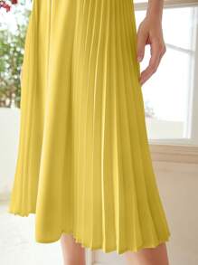 MOTF PREMIUM 純色褶皺拼接洋裝 - 黃色 - 查看 7
