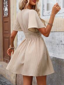 SHEIN Clasi NỮ Cổ chữ V Tay áo xù Xếp li Thời trang Textured Đầm - Màu Khaki - Xem 2