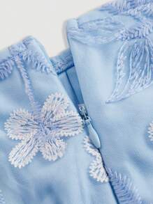 Aveloria Rosie Embroidered Textured Fabric Bra Cup Bustier Cropped Top For Women