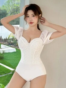 DAZY Traje de baño de una pieza con encaje de unicolor y escote de corazón, perfecto para usar en la playa o la piscina en verano