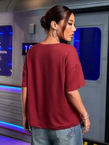 女性四季鬆身短袖汽車字母印花圓領運動T恤，健身上衣 - 酒紅色 - 查看 7