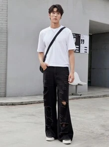 Manfinity EMRG Men Loose Straight-Leg Jeans With Holes And Pockets For Daily Casual Wear