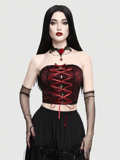 Goth Mujeres top sexy sin tirantes de malla de diamante en rombos y diseño de metal cruzado con accesorio colgante a cuadros de bloque de color