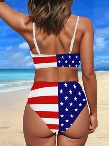 SHEIN Swim 假期沙灘美國國旗印花內衣褲套裝，7月4日比基尼套裝，適用於夏季沙灘 - 白色 - 查看 2