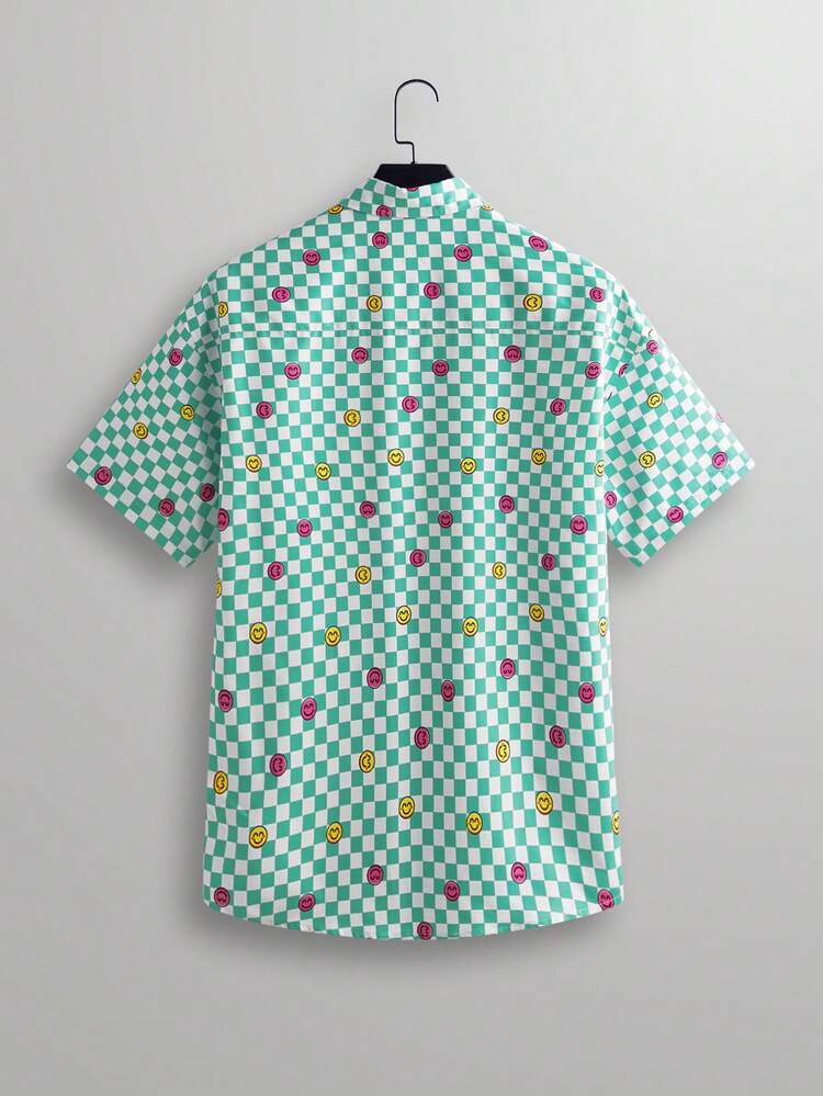 Men Checkerboard Pattern Smiling Face Print Short-Sleeved Woven Casual Shirt For Summer