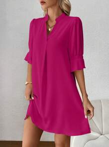 SHEIN Clasi Trang phục thường ngày màu trơn của phụ nữ với đường viền cổ chữ V - Màu Hồng Tươi - Xem 3