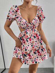 SHEIN PETITE 女士夏季度假風格花卉印花腰帶露肩短泡泡袖連衣裙 - 彩色 - 查看 3