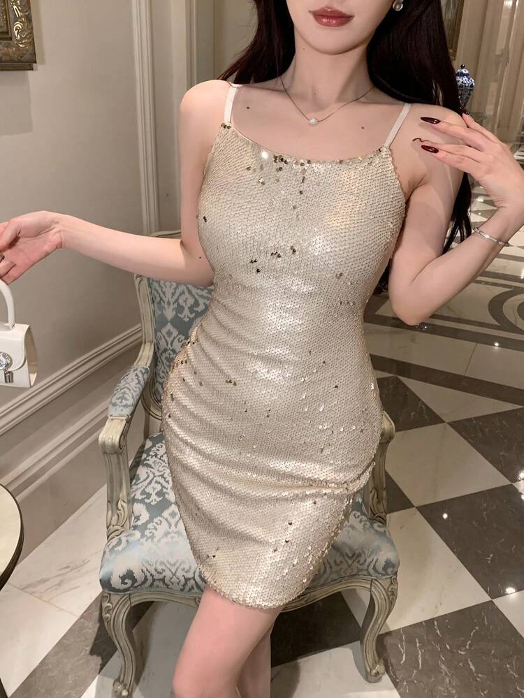Women Sequins Decoration Fashionable Slip Dress, Birthday Prom Dress Sundress,Casual Women Dresses Homecoming Dresses Luxury Elegant Women Dresses New Year Eve Dress Carnival Sparkly Dress