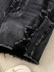 Teen Girl Vintage Denim Shorts With Frayed Hem And Ripped Holes