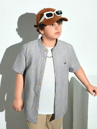 SHEIN Tween Boys Extended Size Striped Stand Collar Short Sleeve Shirt