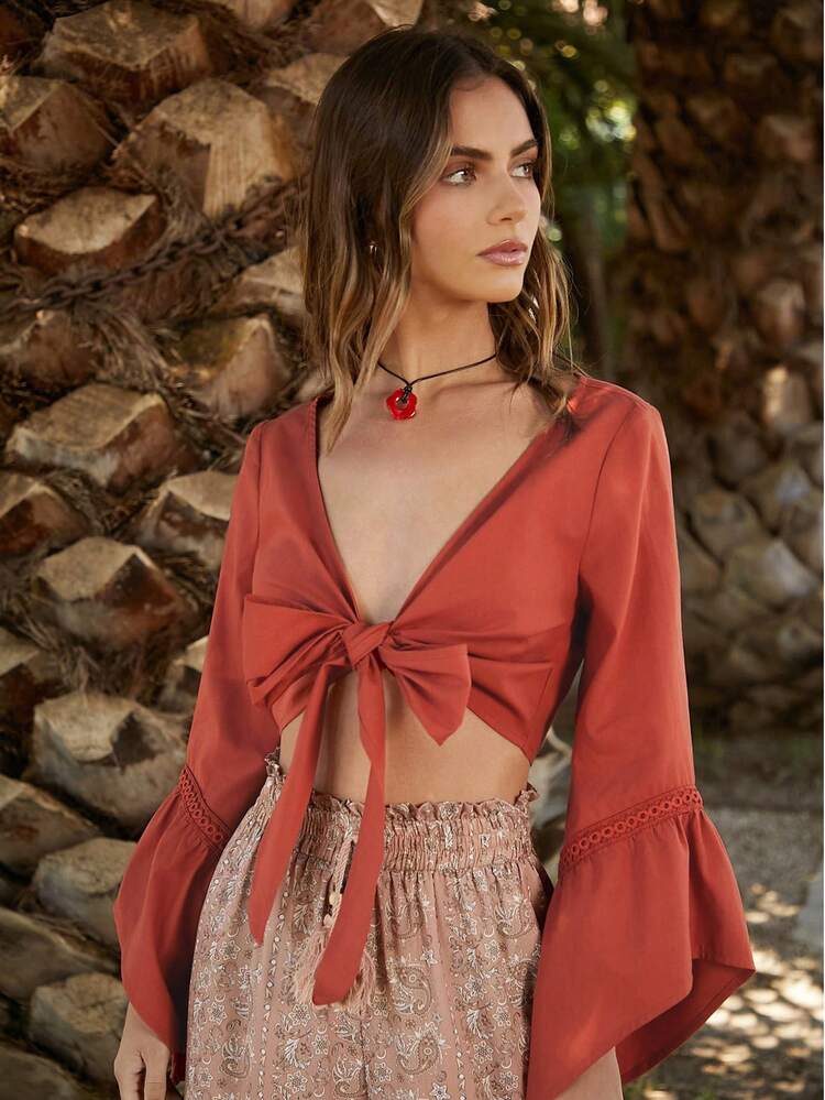 Women Holiday Leisure Plain Bell Sleeve Lace Up Cropped Top