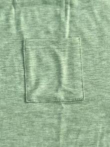 Camiseta de manga murciélago de unicolor para mujer, ajuste holgado, casual, con bolsillo aplicado, para verano - Verde Oliva - Ver 4