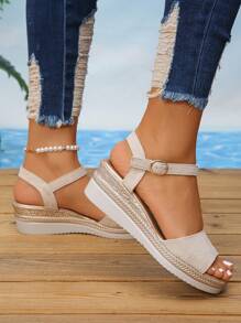 Nuevas sandalias de plataforma con cuñas cómodas y antideslizantes para mamá, beige con hebilla y tira trasera, para señoras mayores - Beis - Ver 2
