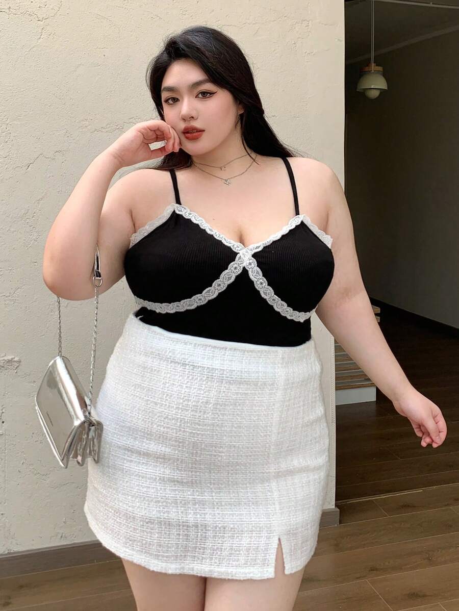 Dazy Plus Plus Size Summer Slim Fit Color Block Lace Splice Sexy Camisole Top