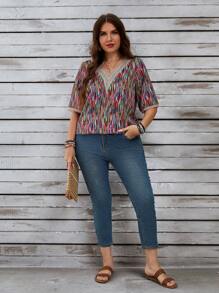 EMERY ROSE Plus Size Women's Fashionable V-Neck Loose Summer Daily Mom Shirts