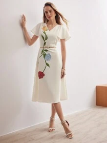 MOTF PREMIUM 印花V領波浪袖連身裙 - 白色 - 查看 7