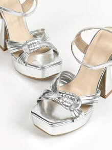 Giày cao gót đế chống thấm nước và trang trí bằng đá Rhinestone để sử dụng lâu dài, mẫu giày Sandal Valentine - Bạc - Xem 8