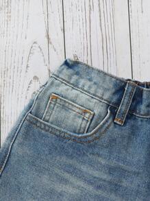 SHEIN Śliczne i eleganckie szorty dżinsowe dla nastolatek, z przetarciami i pomarszczeniami, w średnim kolorze