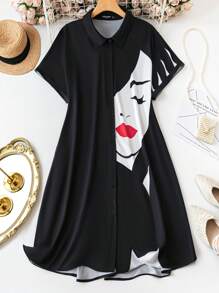 SHEIN CURVE+ Váy ngắn tay cỡ lớn dành cho nữ có in hình nhân vật và có cúc phía trước - màu đen - Xem 1