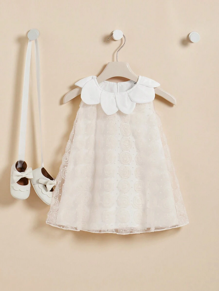Baby Girl Sweet Princess Style Hollow Out Flower Sundress For Summer - Beige - View 1