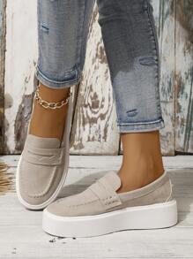 秋冬女士时尚加大码舒适乐福鞋，防水台，卡其色一脚蹬休闲运动鞋，女式运动鞋