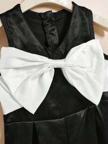SHEIN Nova Chegada de Verão para Meninas: Macacão Simples e Elegante de Nó de Laço Preto e Branco