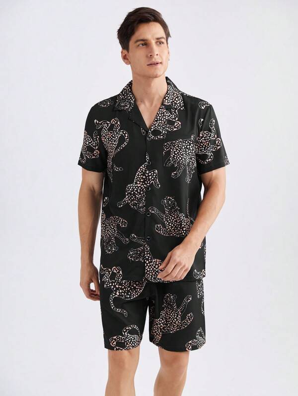 Men Fashionable Comfortable Printed Short Sleeve Shirt And Shorts Set For Casual Home Wear