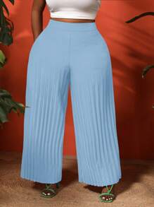 Slaydiva Women Plus Size Pleated Wide Leg Solid Color Daily Wear Trousers