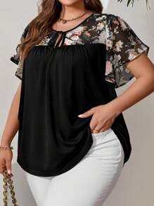 SHEIN CURVE+ Camisa negra para mujer de talla grande con estampado floral primaveral y bloqueo de colores, con lazo, para el verano