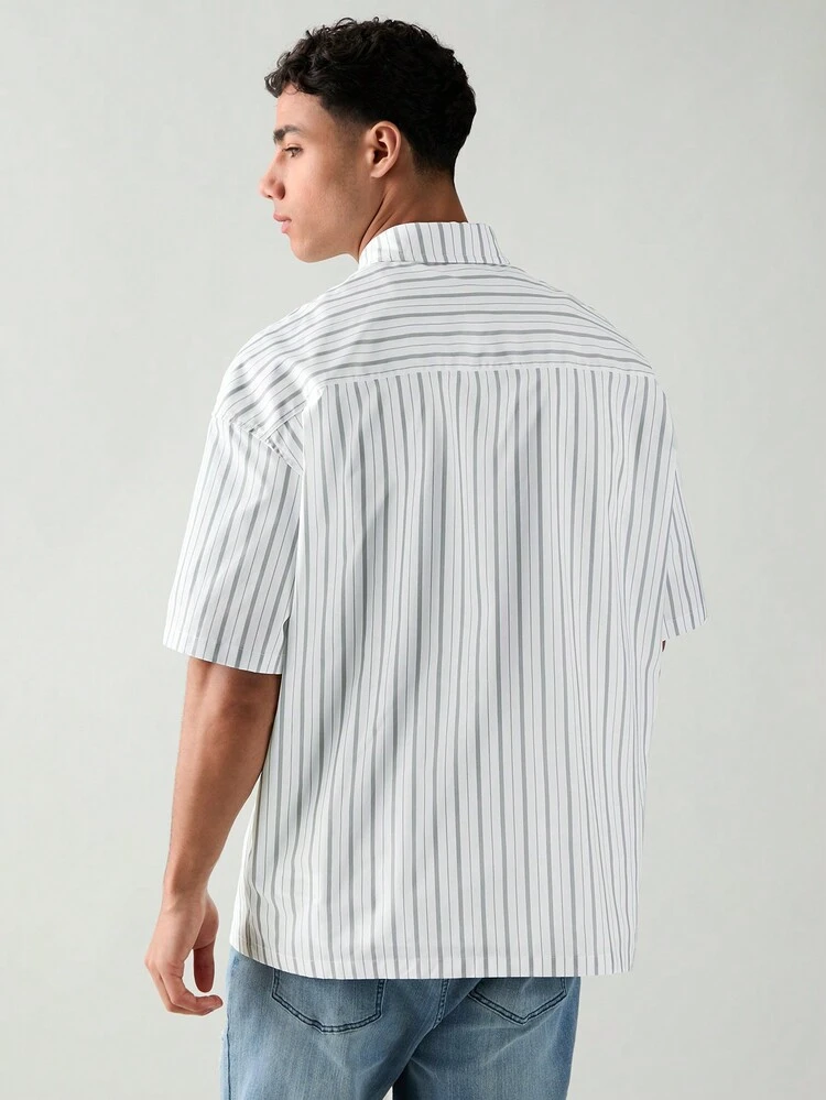 Men Summer Woven Striped Button-Front Short Sleeve Casual Shirt
