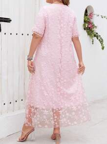 SHEIN Holidaya Plus Size Vacation Casual Solid Color Flower Embroidery Short Sleeve Dress - Baby Pink - View 2